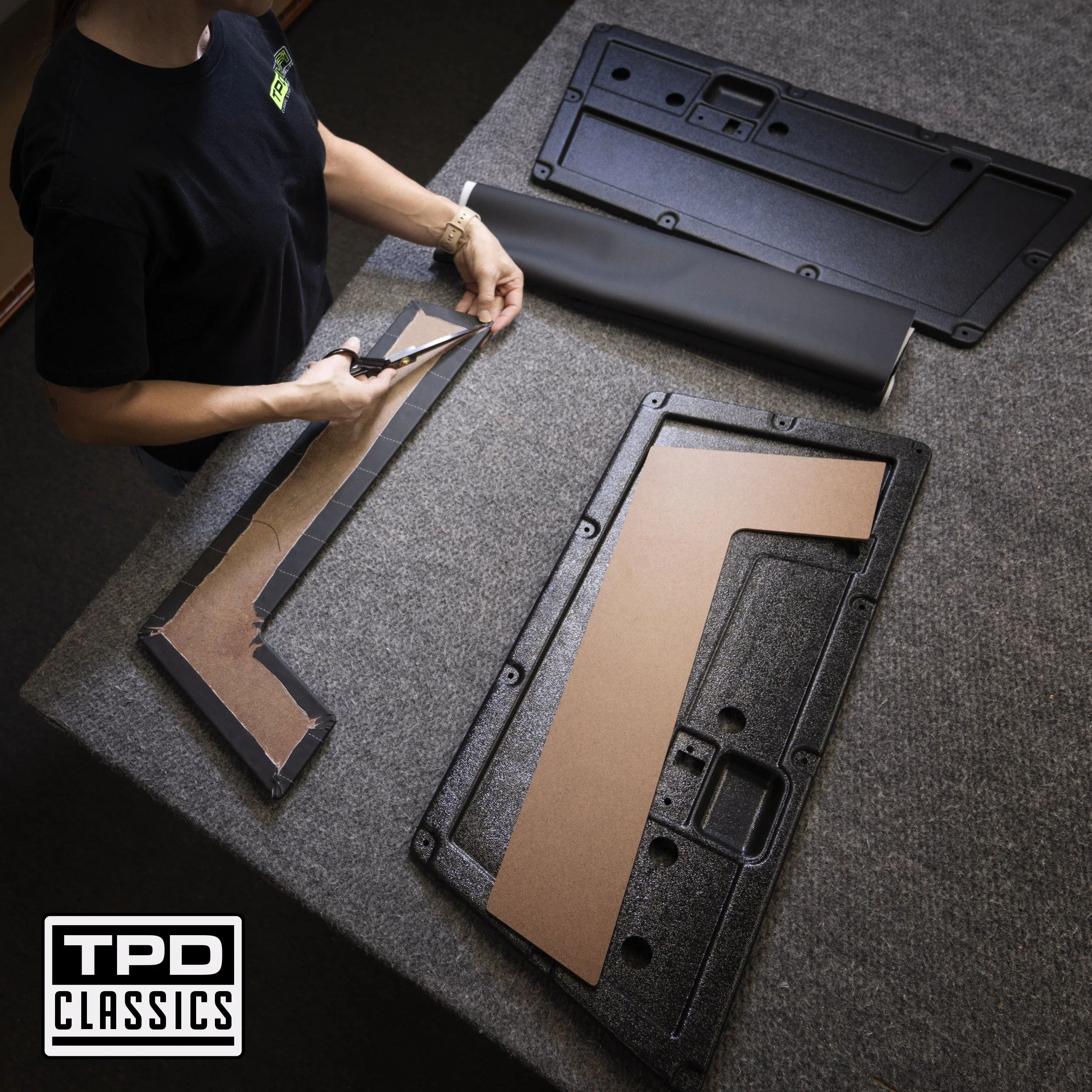 TPD Classics CUSTOMLINE Molded ABS Door Panel Set for 1968-1977 Ford Bronco - Image 13